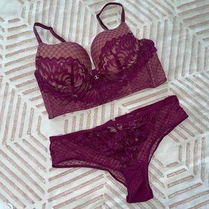 Women’s Lingerie Set • Never Worn/Used or Tried On • Burgundy and Tan